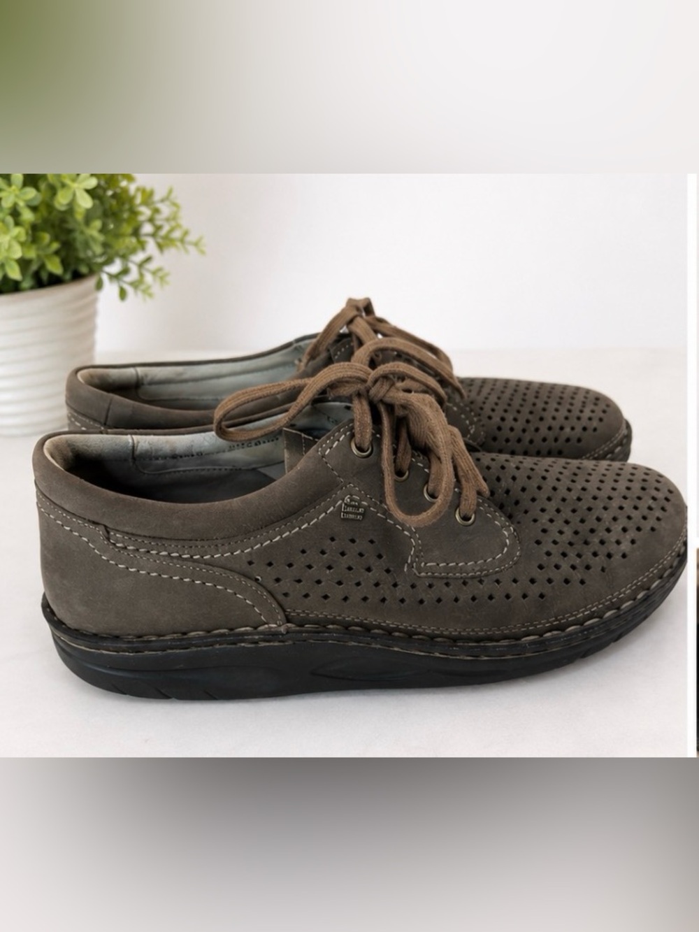 Finn Comfort Germany Perforated Nubuck Leather Comfort Shoes Men’s US 9 EU 42